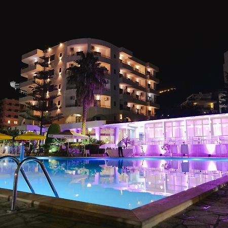 Hotel Mediterrane Саранде Екстериор снимка